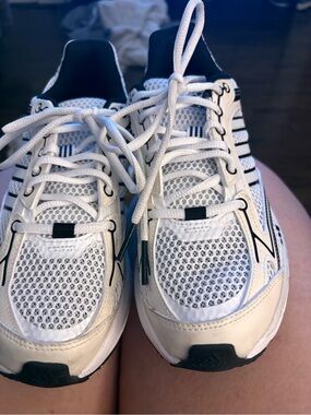 Adidas spiritain 2000